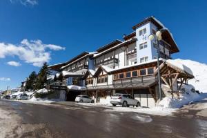 Sporting Hotel, Tonale