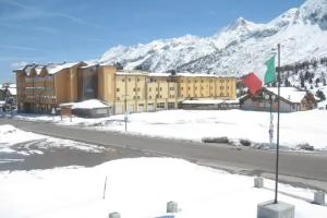 Grand Hotel Miramonti, Tonale