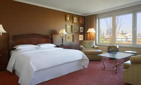 Sheraton Grand Warsaw - 3