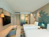 2 Bedrooms Suite with balcony and beachfront