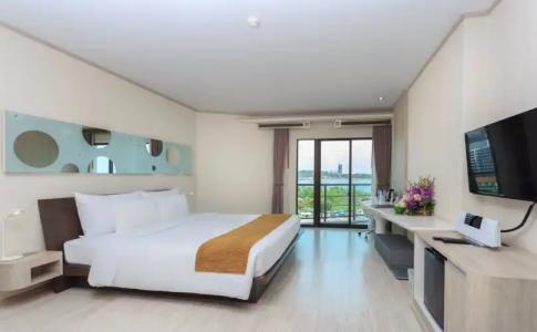 Pattaya Discovery Beach - SHA Extra Plus - 2