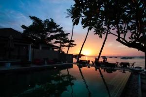 Punnpreeda Beach Resort - SHA Plus Certified, Bang Rak Beach