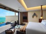 1 Bedroom Premium Ocean Pool Double Suite with balcony