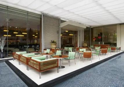 Courtyard by Marriott Bangkok - 13