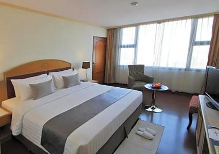 Grand Tower Inn Rama 6 - SHA Extra Plus - 92