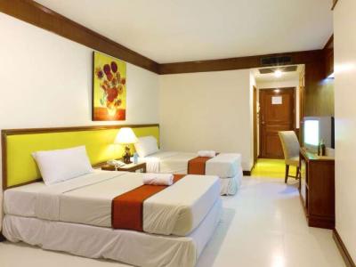 Silom Avenue Inn - 2