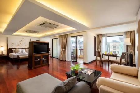 Patong Paragon Resort & Spa SHA Extra Plus - 47