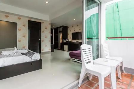 7Q Patong Beach - 137