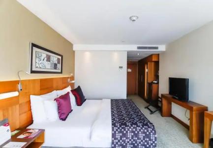 Crowne Plaza Istanbul Harbiye, an IHG - 6