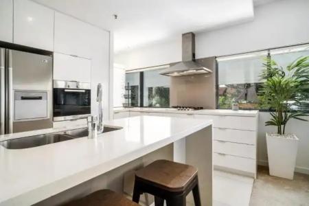 Ultra Broadbeach - 104