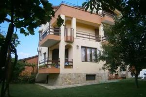 Guest House Hristovi, Aheloy