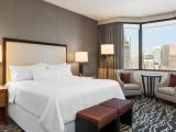 Grand Deluxe room with city view