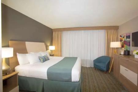 Best Western Plus Atlantic Beach Resort - 101