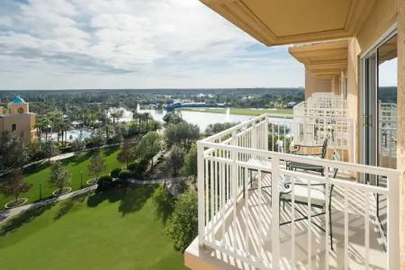 The Ritz-Carlton Orlando, Grande Lakes - 7