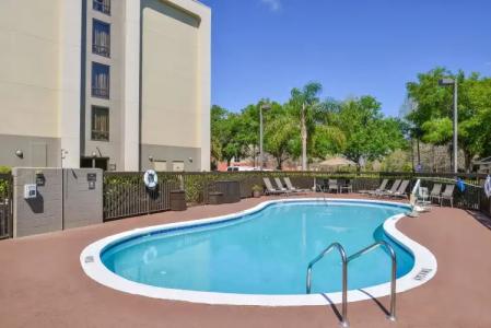 Hampton Inn Closest to Universal Orlando - 14