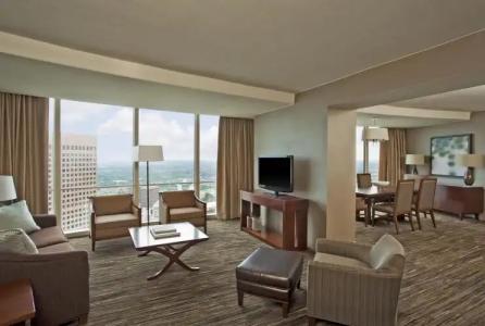 The Westin Peachtree Plaza, Atlanta - 12