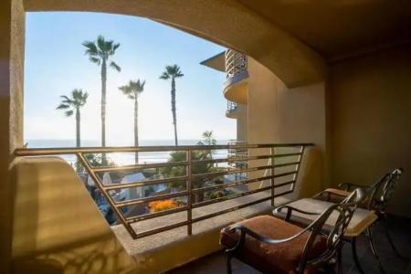Pacific Terrace - 154