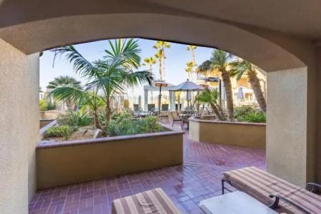 Pacific Terrace - 159