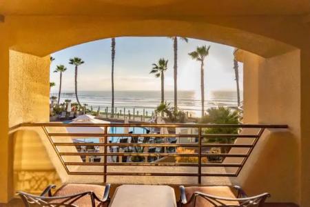 Pacific Terrace - 153
