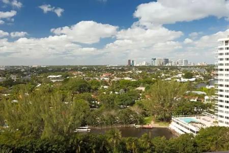 Fort Lauderdale Marriott Harbor Beach Resort & Spa - 58