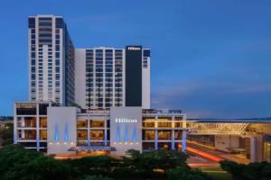 Hilton Austin, Austin