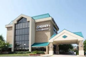 Drury Inn & Suites Charlotte University Place, Charlotte