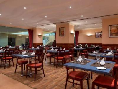 M Grand Doha - 44