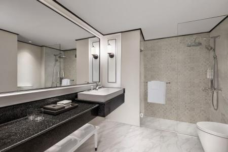 Courtyard by Marriott Phuket Town - 27