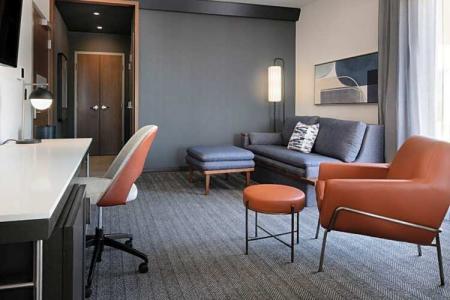 Courtyard by Marriott Fresno - 80