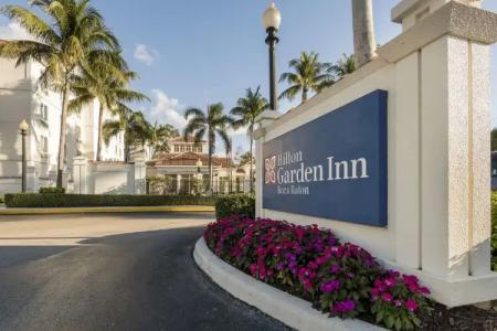 Hilton Garden Inn Boca Raton - 42