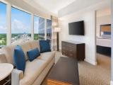 Corner Double Junior Suite with city view