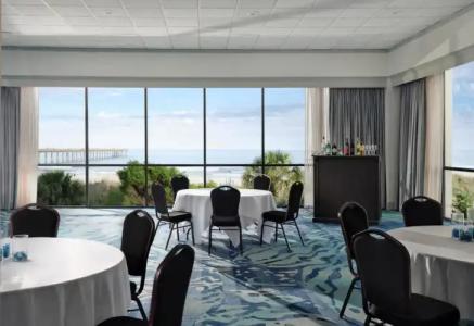 DoubleTree Resort by Hilton Myrtle Beach Oceanfront - 14