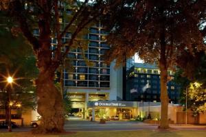 DoubleTree by Hilton Portland, Portland