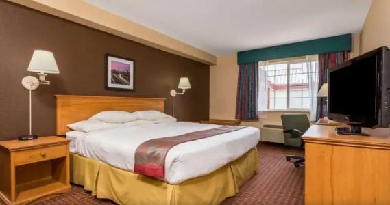 Ramada by Wyndham Portland - 108