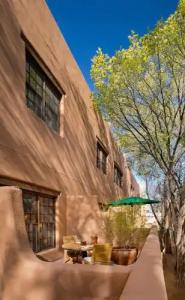 Rosewood Inn of the Anasazi - 116