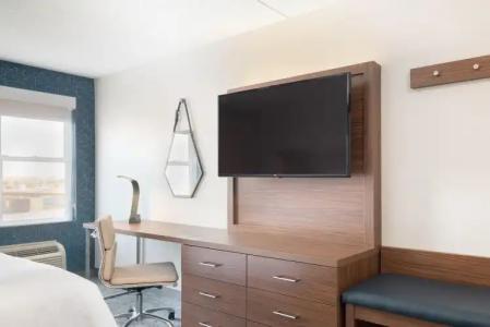 Holiday Inn Express & Suites Boston - Cambridge, an IHG - 21