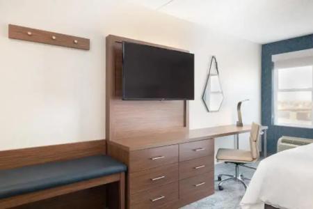 Holiday Inn Express & Suites Boston - Cambridge, an IHG - 28