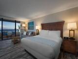 2 Bedrooms Suite oceanfront