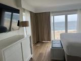 Deluxe Double Suite with balcony and oceanfront