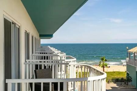 DoubleTree by Hilton Ocean City Oceanfront - 153