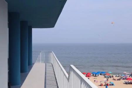 DoubleTree by Hilton Ocean City Oceanfront - 294