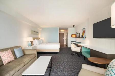 DoubleTree by Hilton Ocean City Oceanfront - 179