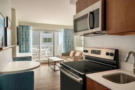 DoubleTree by Hilton Ocean City Oceanfront - 232