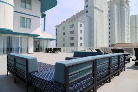 DoubleTree by Hilton Ocean City Oceanfront - 295