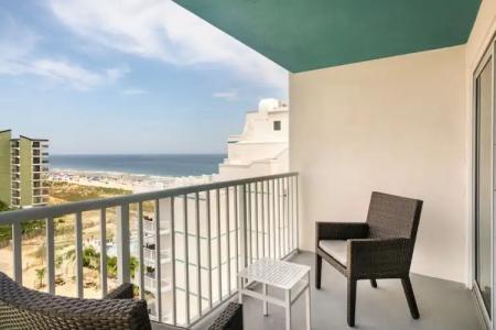 DoubleTree by Hilton Ocean City Oceanfront - 263