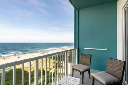 DoubleTree by Hilton Ocean City Oceanfront - 186