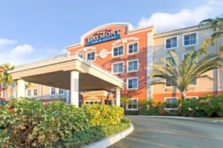 Baymont by Wyndham Miami Doral - 13