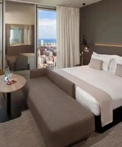 The Level at Melia Barcelona Sky - 121