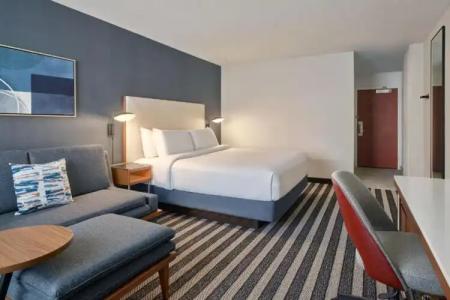 Courtyard by Marriott Los Angeles Westside - 5