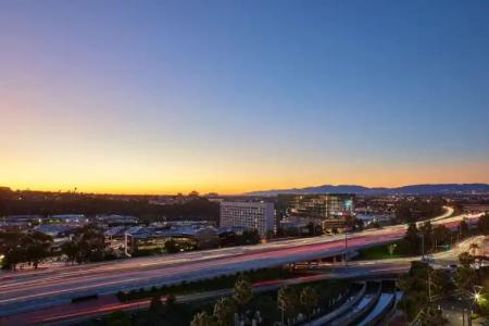 Courtyard by Marriott Los Angeles Westside - 61